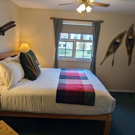 Courthouse Inn Revelstoke Luaran gambar